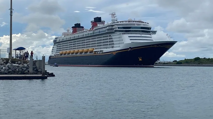 Disney Fantasy photo