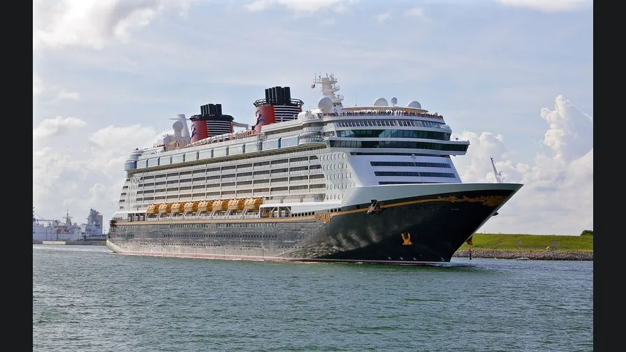 Disney Dream photo