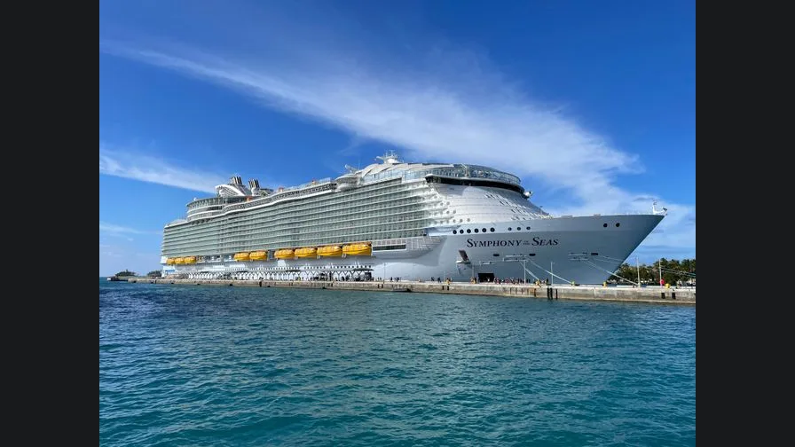 Symphony of the Seas photo