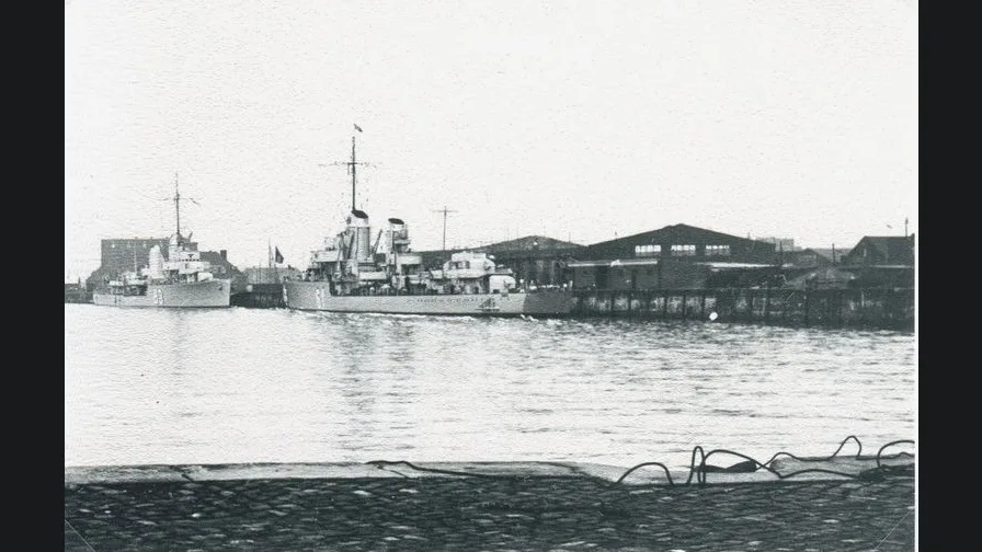 German destroyer Z11 Bernd von Arnim photo