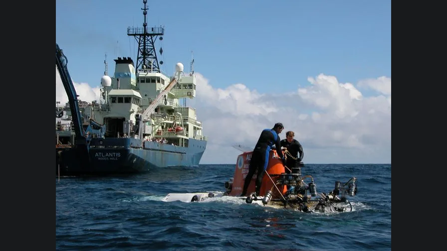 DSV Alvin photo
