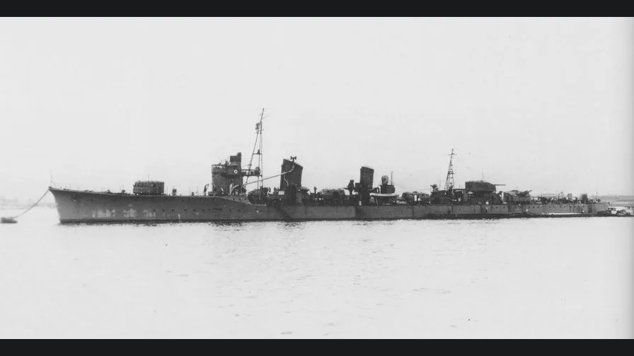 Japanese destroyer Tanikaze photo