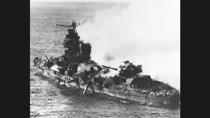 Japanese cruiser Mikuma photo