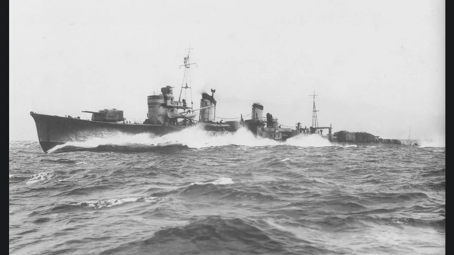 Japanese destroyer Umikaze photo